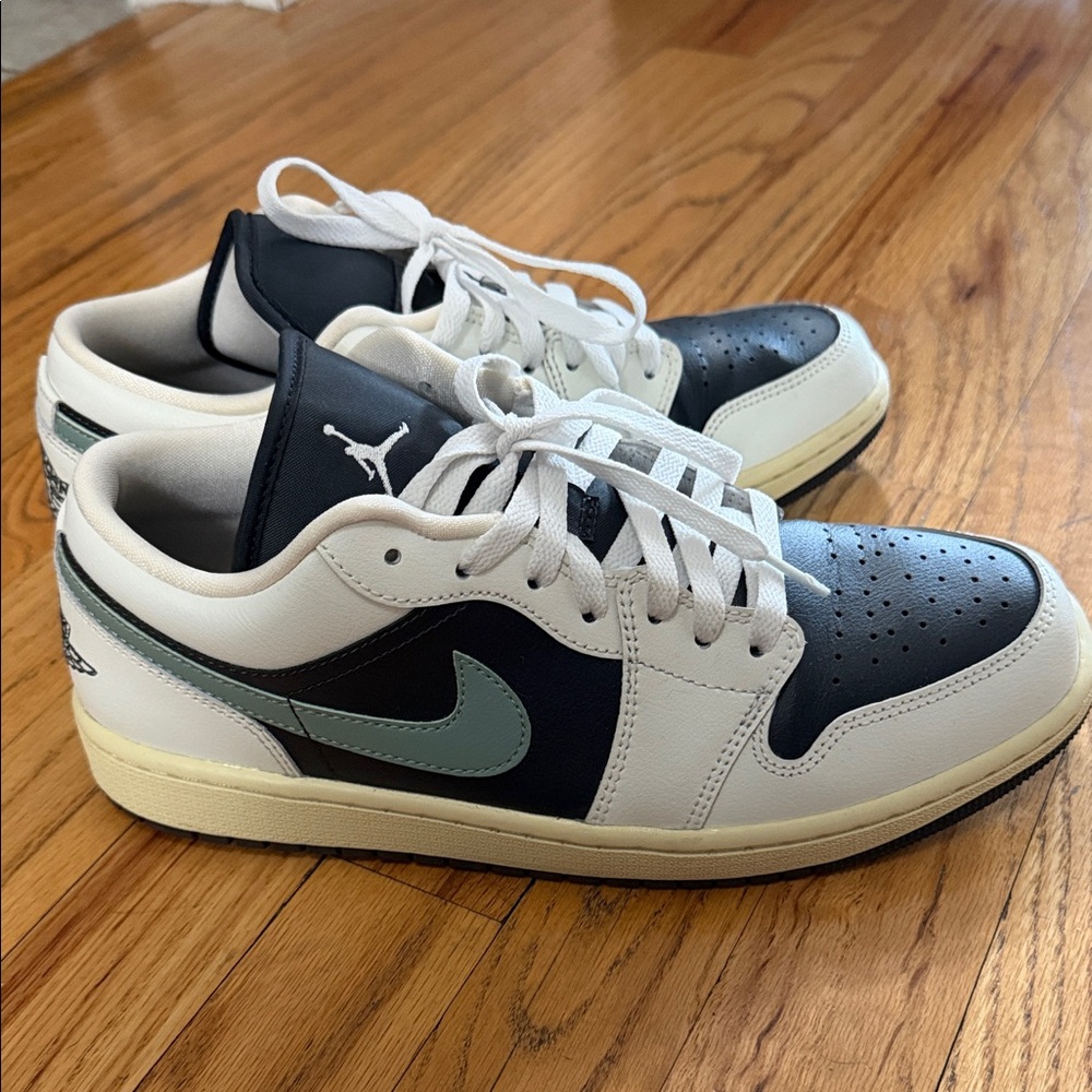 Women’s Black and White Sneakers